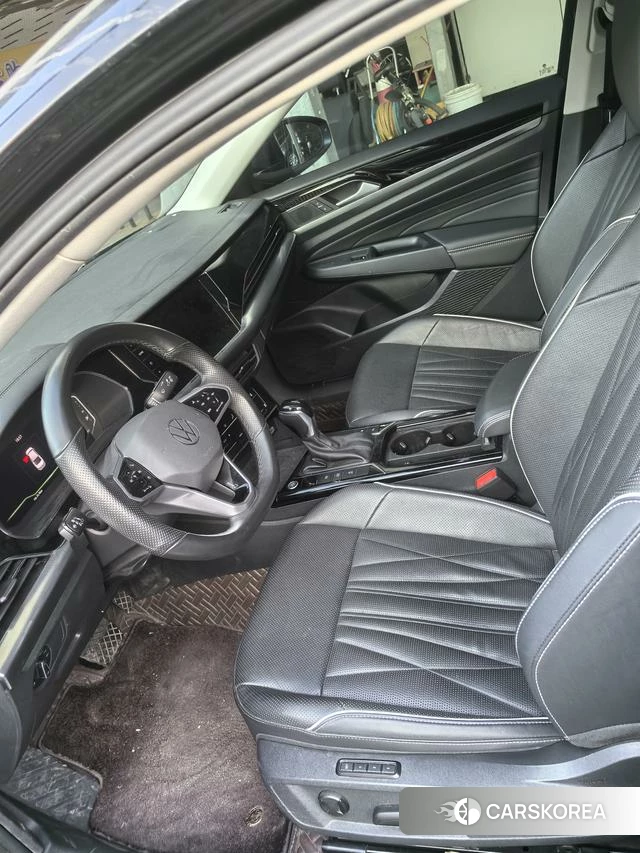 Volkswagen Passat id 4300384 из Китая 10