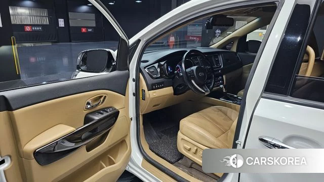 Kia The New Carnival id 3834604 из Кореи 20