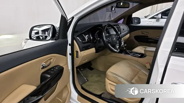 Kia The New Carnival id 3692766 из Кореи 20