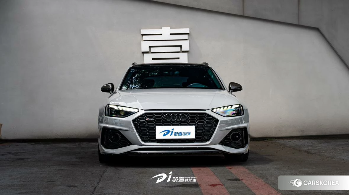 Audi RS 4 id 4455731 из Китая 11