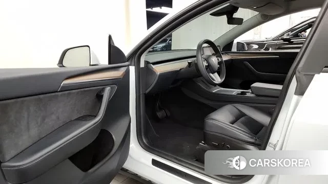 Tesla Model Y id 3333837 из Кореи 20