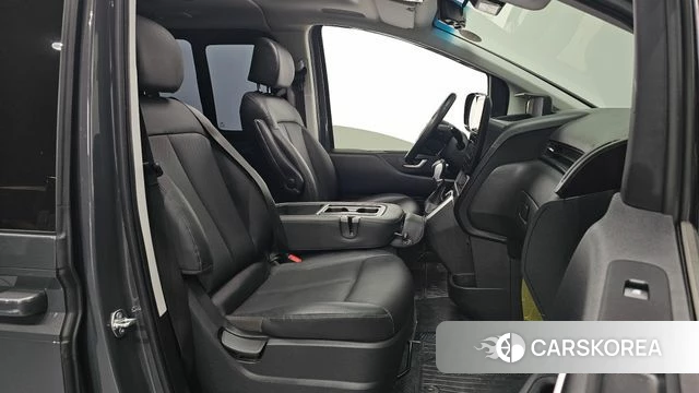 Hyundai Staria id 4427266 из Кореи 20