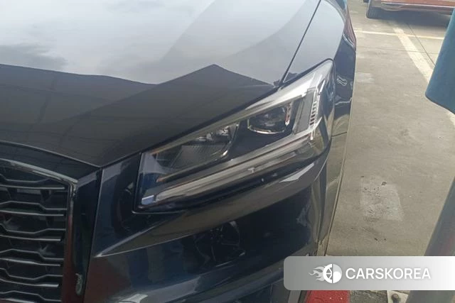 Audi Q2L id 4265882 из Китая 17