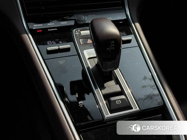 Porsche Panamera (971) id 3844937 из Кореи 19