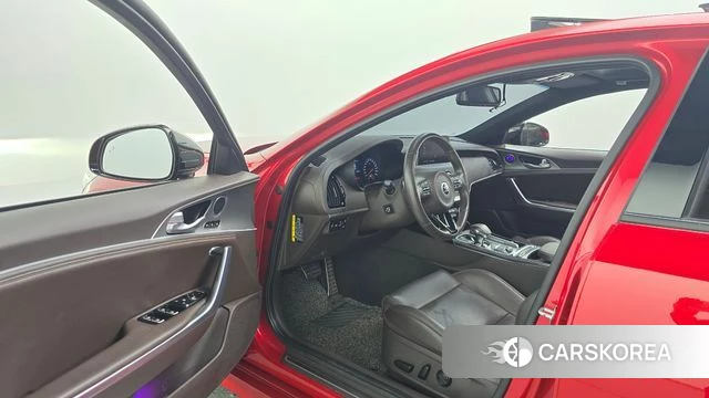 Kia Stinger id 4318053 из Кореи 20