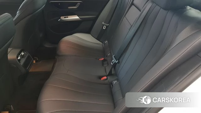 Mercedes-Benz E-Class W214 id 4892623 из Кореи 18