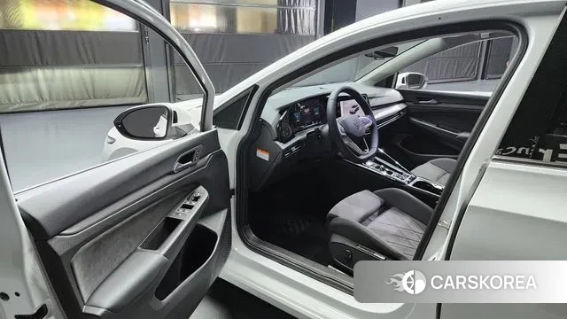 Volkswagen Golf 8th Generation id 2914928 из Кореи 20