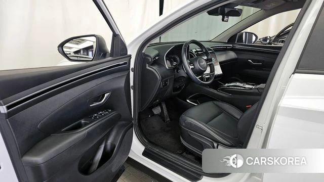 Hyundai Tucson (NX4) id 4396404 из Кореи 31