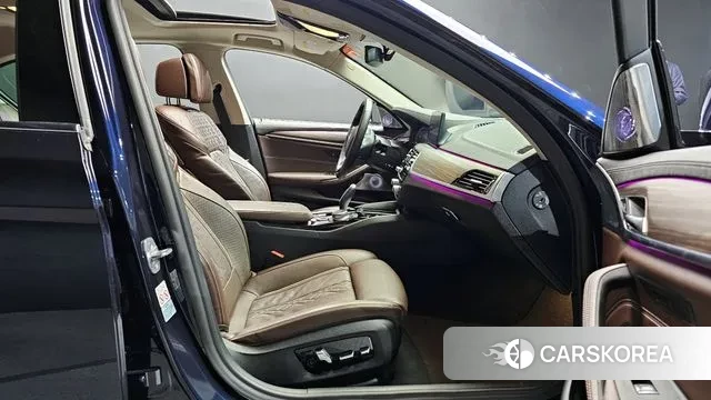 BMW 5 Series (G30) id 3578310 из Кореи 20