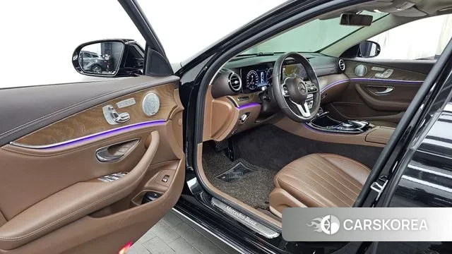 Mercedes-Benz E-Class W213 id 3772675 из Кореи 20