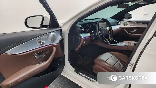 Mercedes-Benz E-Class W213 id 3621491 из Кореи 20