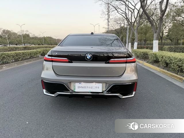 BMW i7 id 4240632 из Китая 11