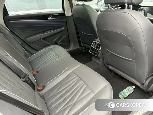 Volkswagen Passat id 4353242 из Китая 13