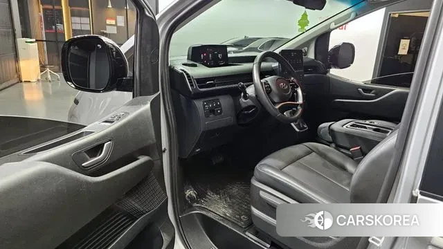 Hyundai Staria id 2925507 из Кореи 20