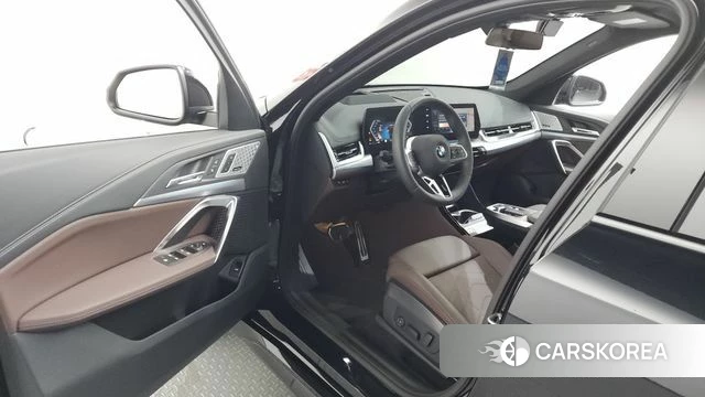 BMW X1 (U11) id 4602286 из Кореи 36