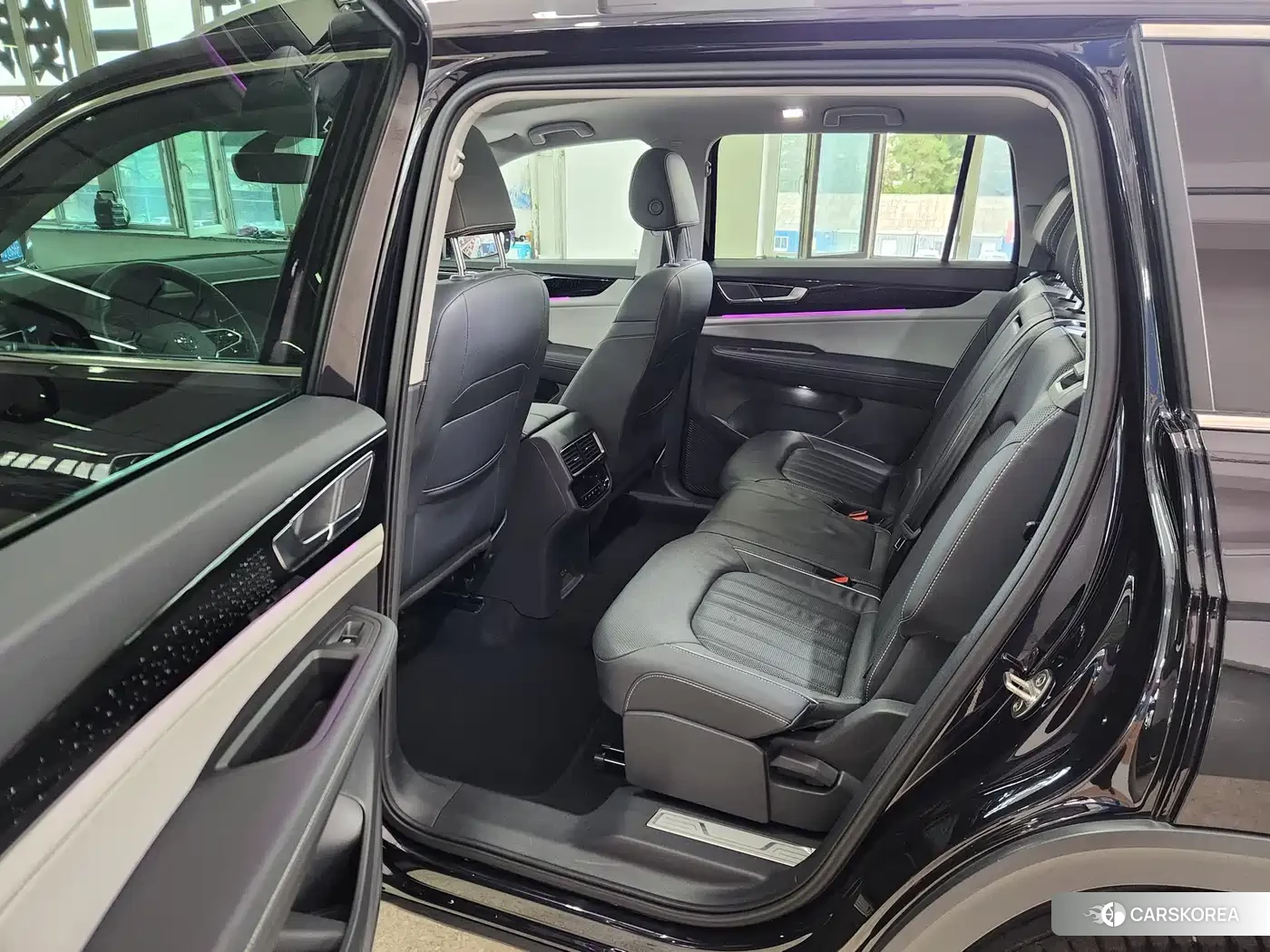 Volkswagen Touareg id 4653819 из Китая 10