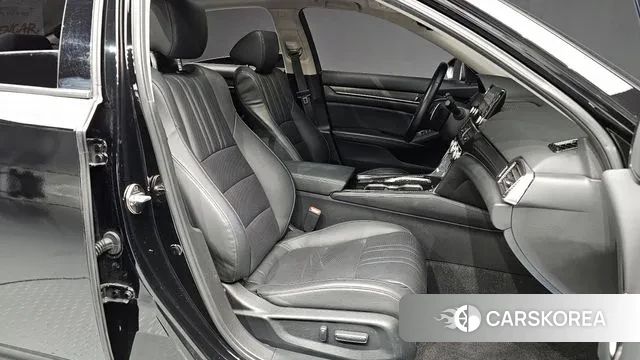 Honda Accord 10th Generation id 3319591 из Кореи 20