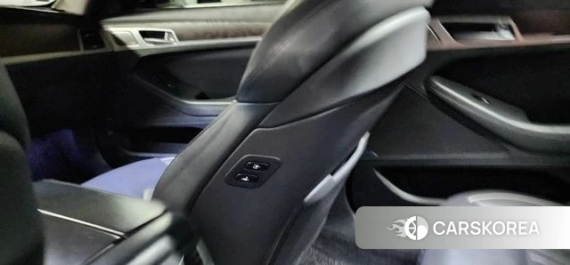 Genesis G80 id 3911902 из Кореи 17