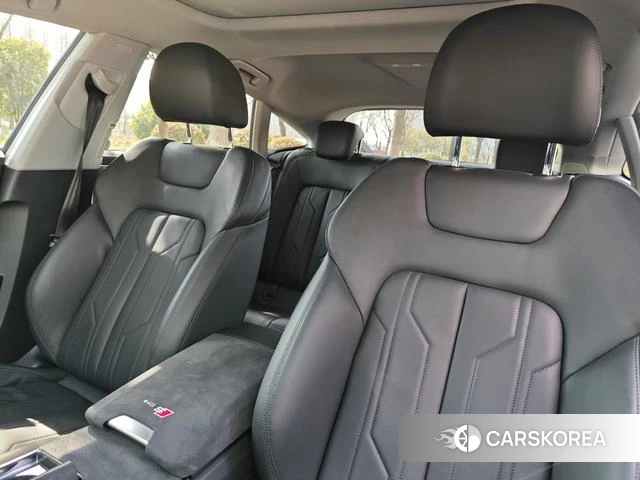 Audi A7 id 4300198 из Китая 10