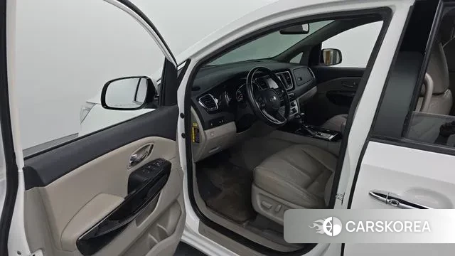 Kia The New Carnival id 3004270 из Кореи 20