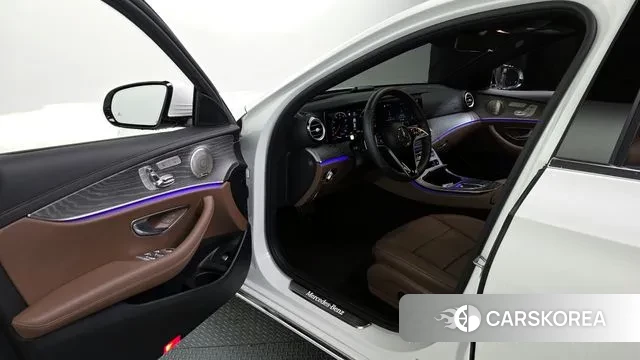 Mercedes-Benz E-Class W213 id 3508100 из Кореи 20