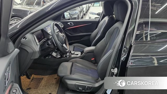 BMW 1 Series (F40) id 3909692 из Кореи 20