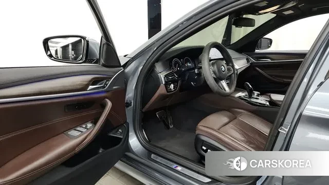 BMW 5 Series (G30) id 3754097 из Кореи 20