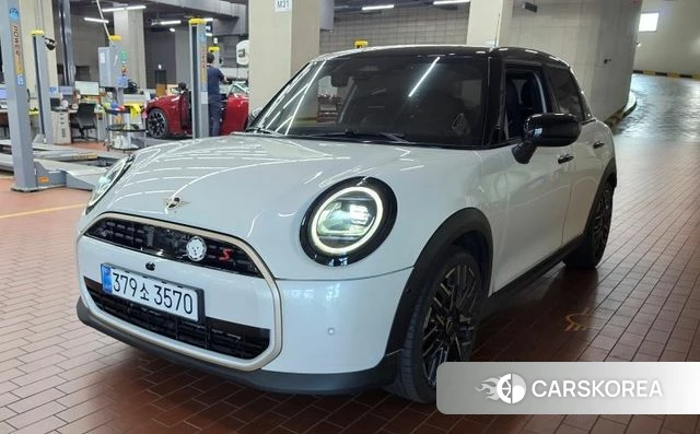 Mini Cooper S 4th Generation id 4539679 из Кореи 14