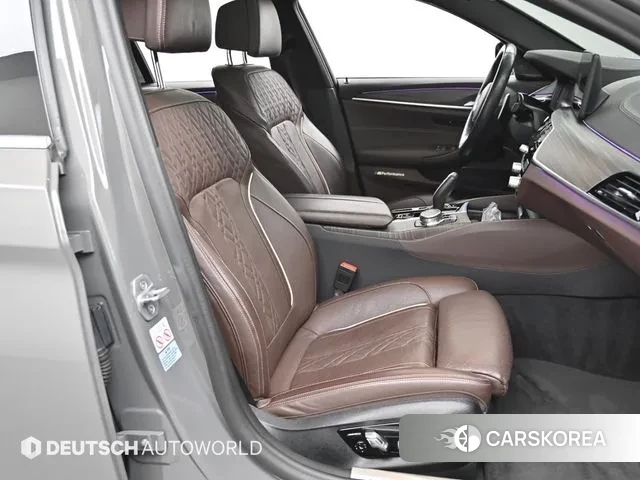 BMW 5 Series (G30) id 3788405 из Кореи 20