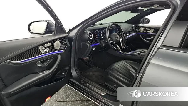 Mercedes-Benz E-Class W213 id 3037974 из Кореи 20
