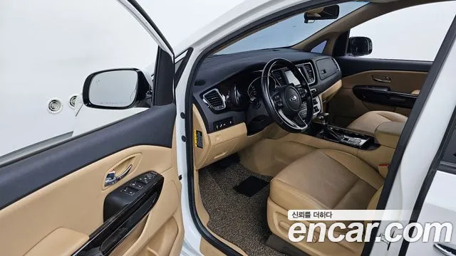 Kia The New Carnival id 2507270 из Кореи 20