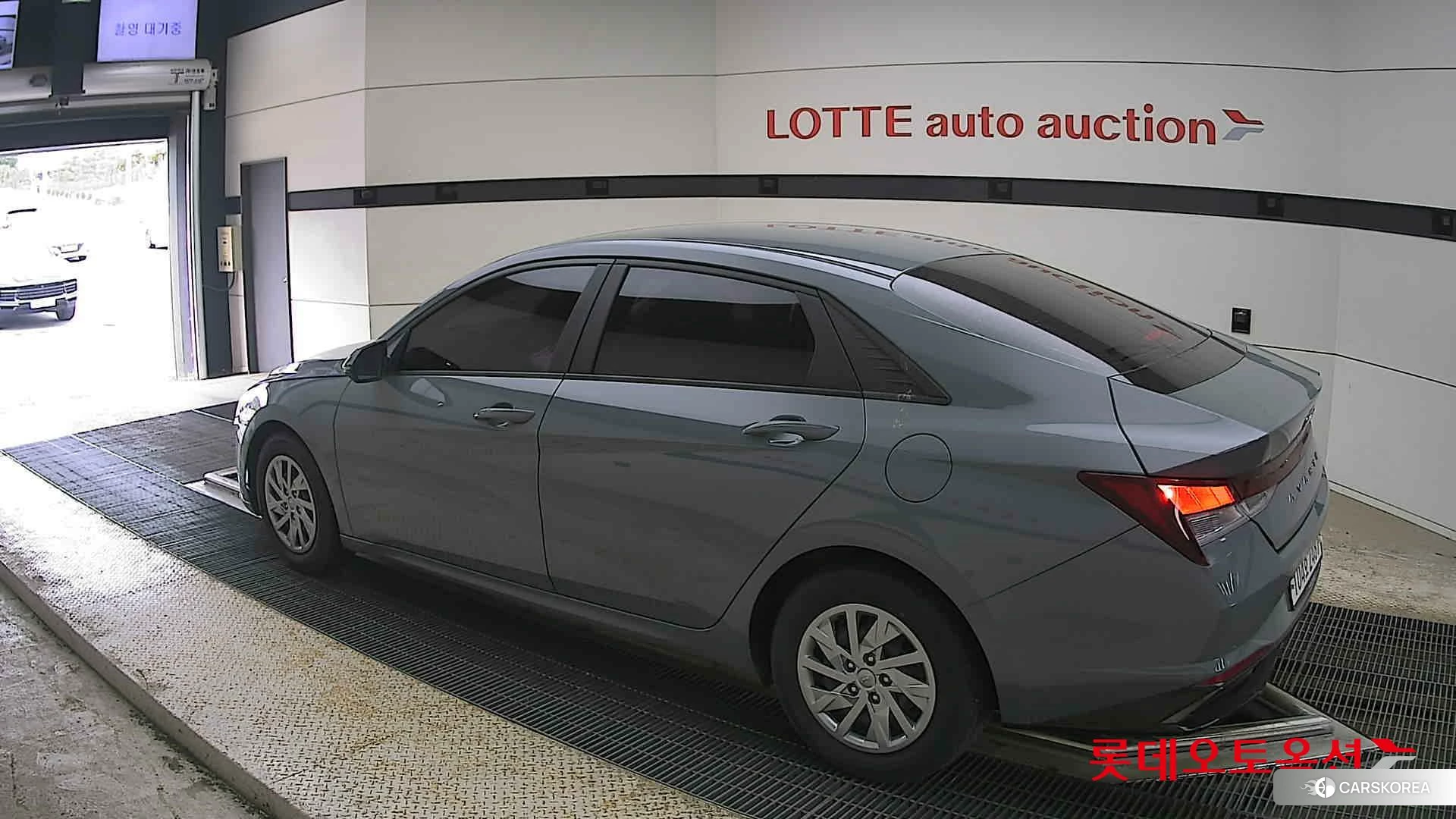 Hyundai Avante id 4289310 из Кореи 36