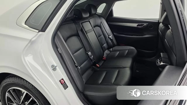 Hyundai The New Grandeur IG id 4362015 из Кореи 34