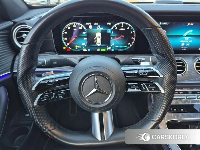 Mercedes-Benz E-Class W213 id 3919759 из Кореи 19