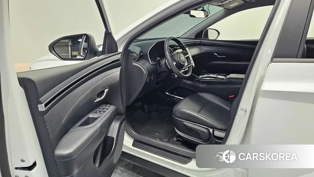 Hyundai Tucson (NX4) id 4489507 из Кореи 30