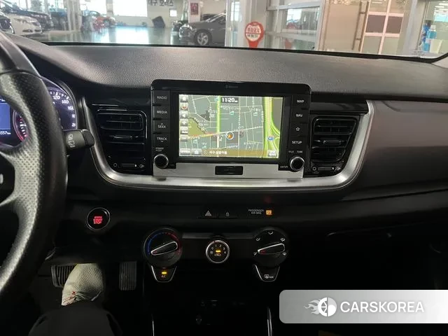 Kia Stonic id 2971610 из Кореи 11