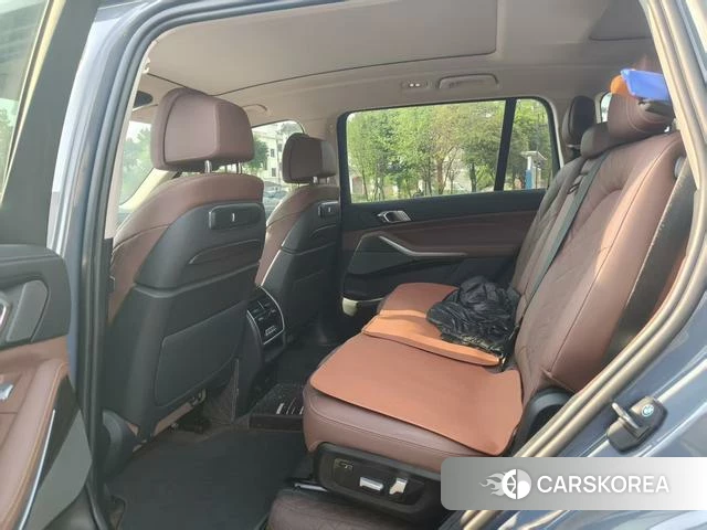 BMW X7 id 4265460 из Китая 11