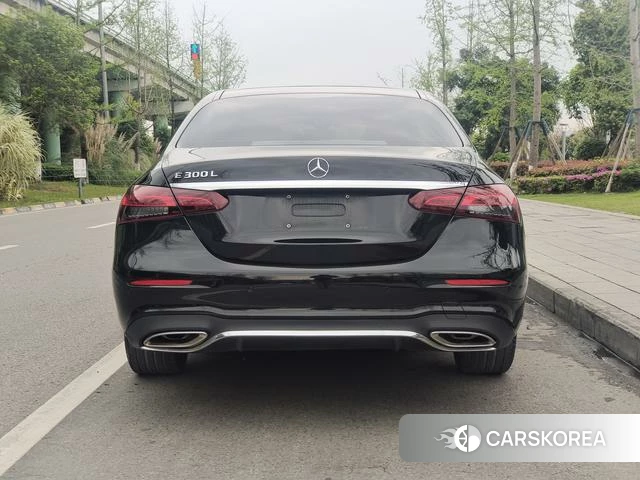 Mercedes-Benz E-class id 4277699 из Китая 11