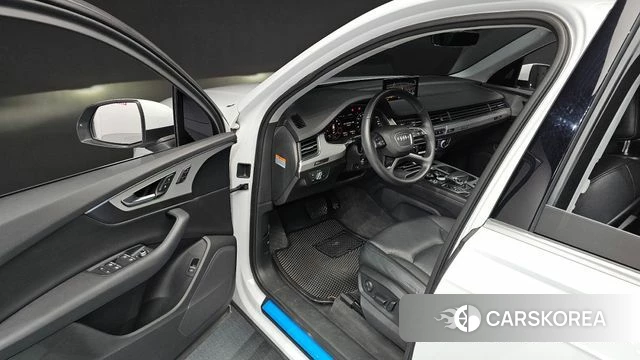 Audi Q7 (4M) id 4604922 из Кореи 32