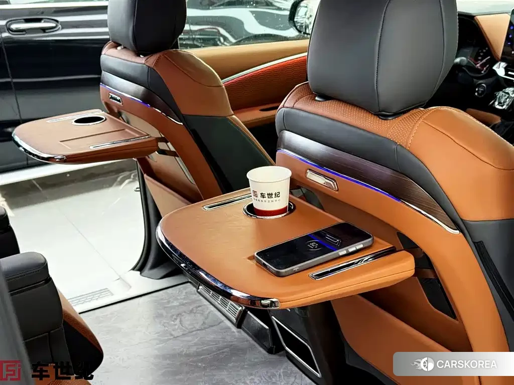 Toyota Granvia id 4545901 из Китая 12