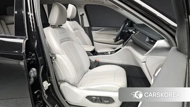 Jeep Grand Cherokee (WL) id 3671208 из Кореи 20