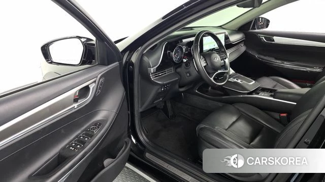Hyundai The New Grandeur IG id 4518013 из Кореи 29