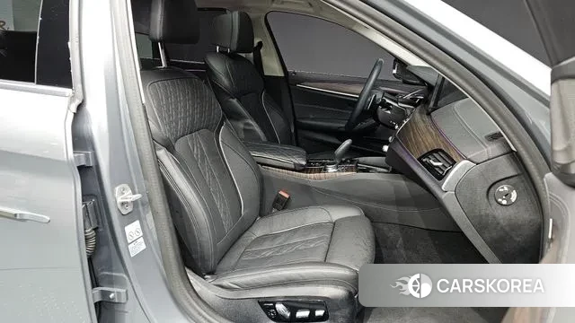 BMW 5 Series (G30) id 3492317 из Кореи 20