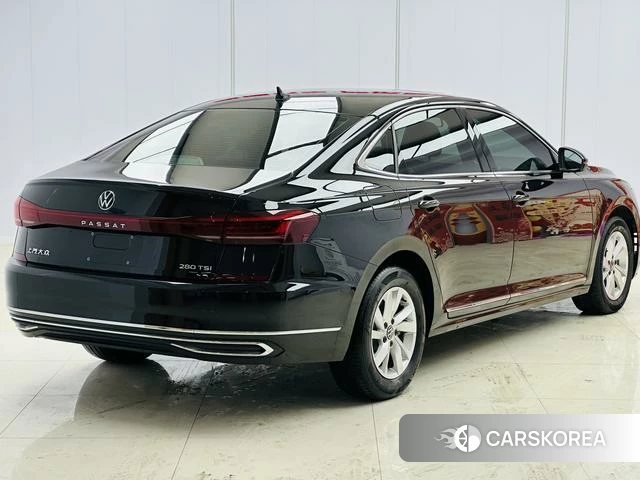 Volkswagen Passat id 4256546 из Китая 22