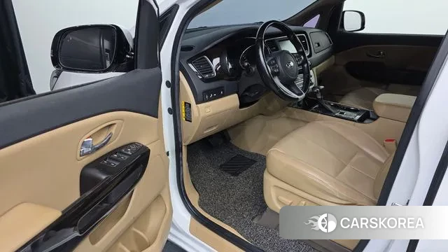 Kia The New Carnival id 3636694 из Кореи 20