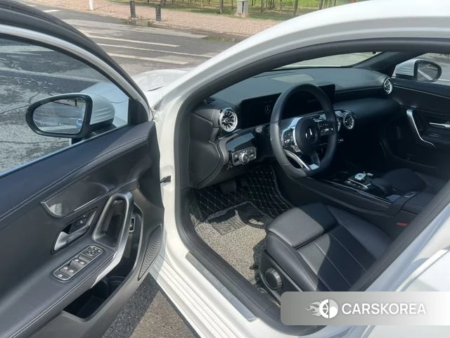Mercedes-Benz Class A id 4297864 из Китая 18