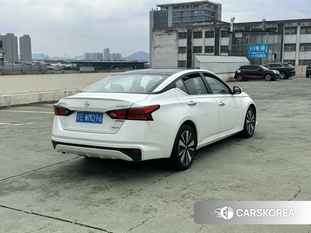 Nissan Teana id 4278622 из Китая 12