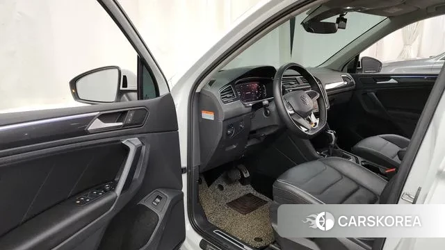 Volkswagen Tiguan second Generation id 3701553 из Кореи 20