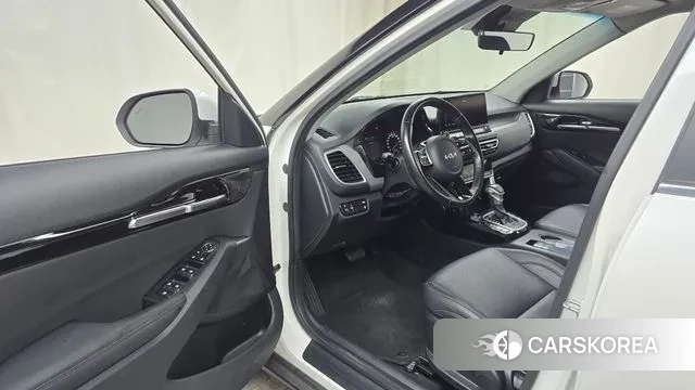 Kia Seltos id 3373056 из Кореи 20