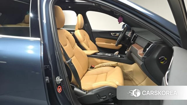 Volvo XC60 second Generation id 4540006 из Кореи 36